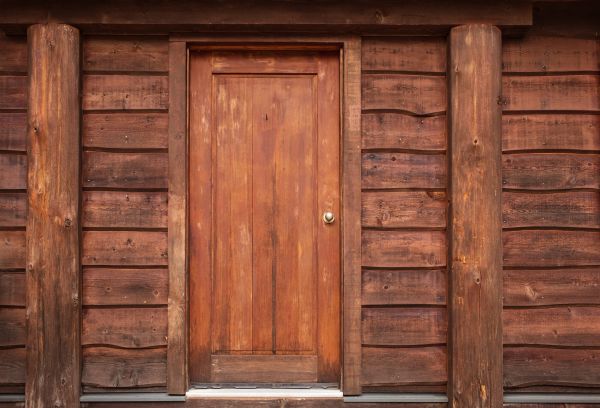 Log Cabin Siding Installation in Rowlett